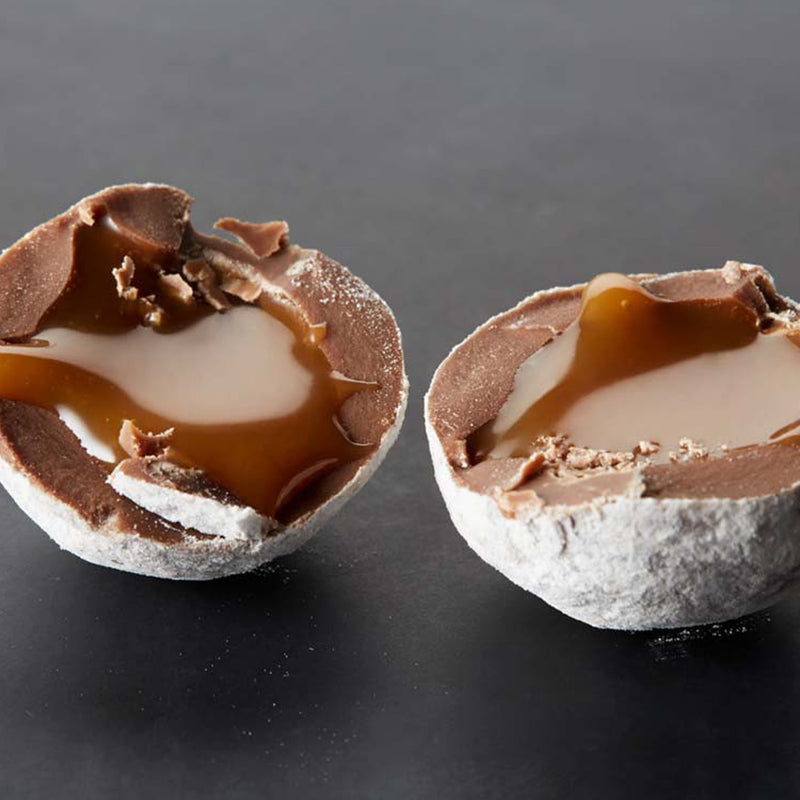 Charbonnel et Walker Union Jack Milk Sea Salt Caramel Chocolate Truffles, Mini Heart