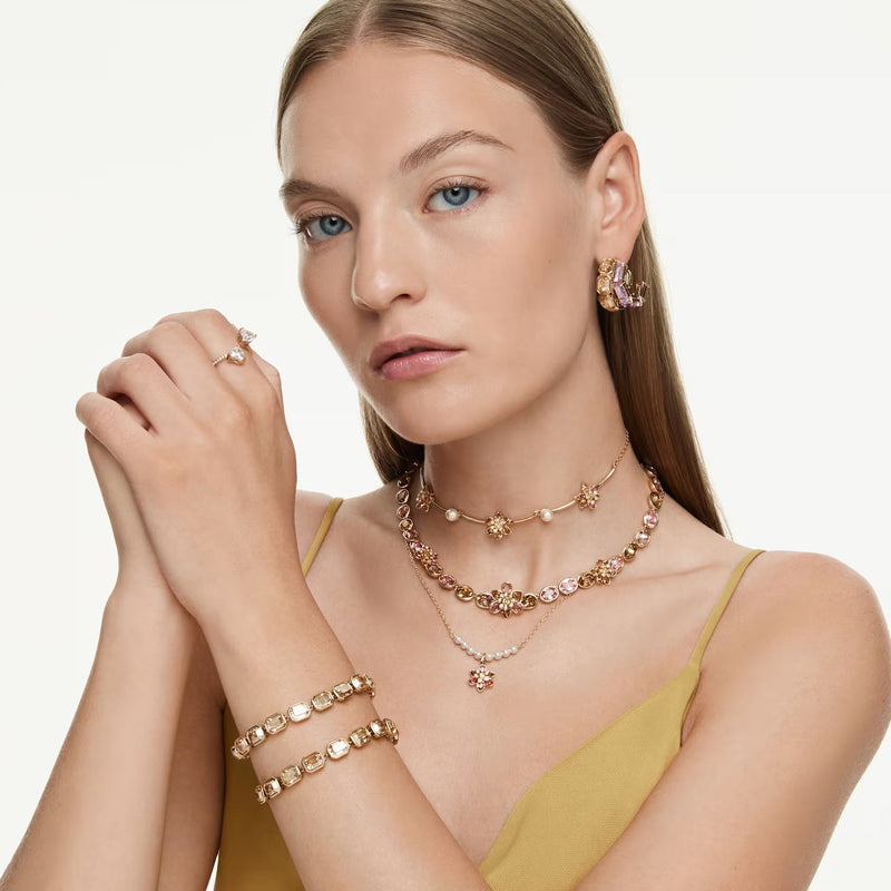 Swarovsli Idyllia necklace, Crystal pearl, Mixed cuts, Flower, Multicolored, Gold-tone plated