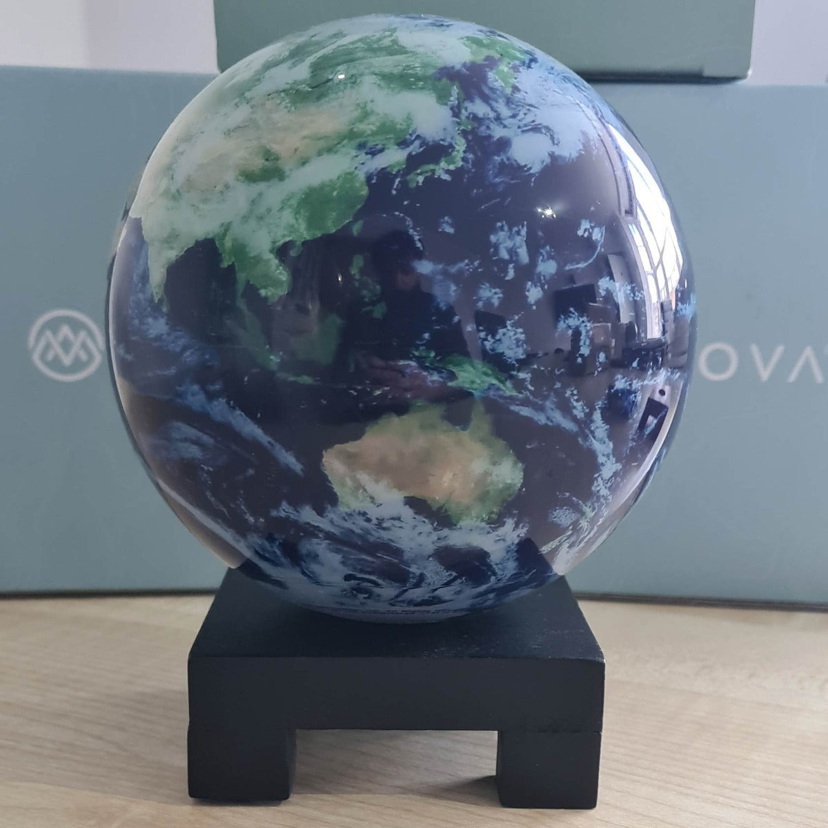 Mova Globe Base – David Shuttle Ltd