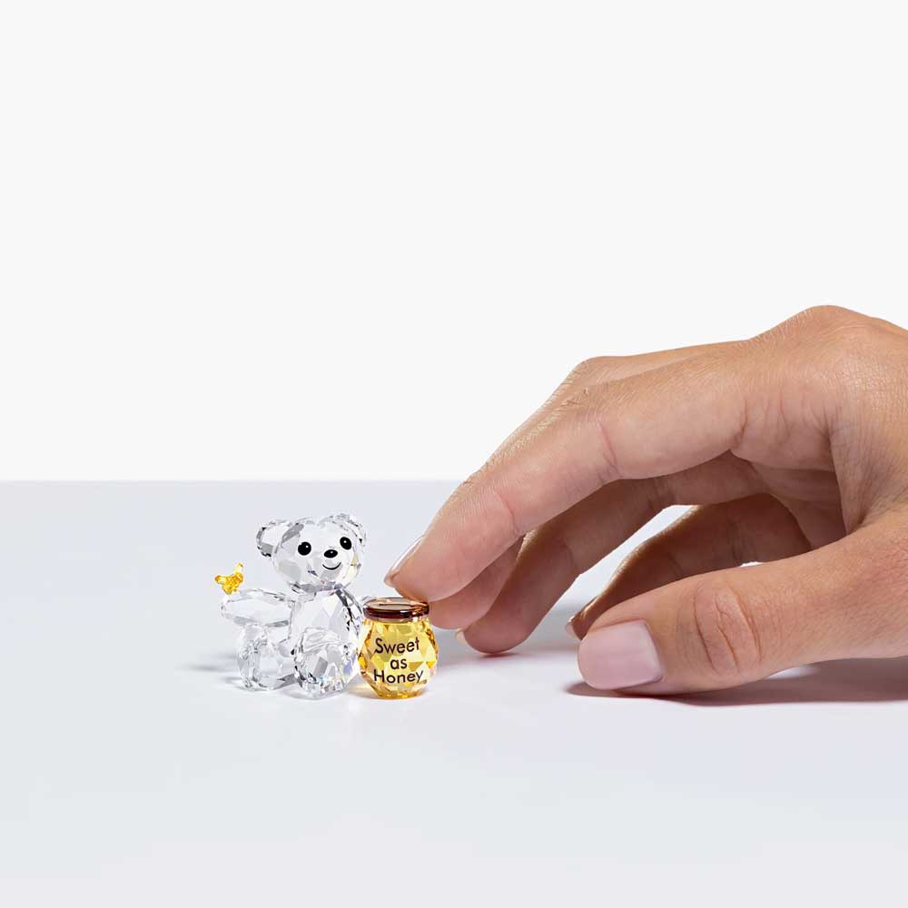 swarovski-kris-bear-sweet-as-