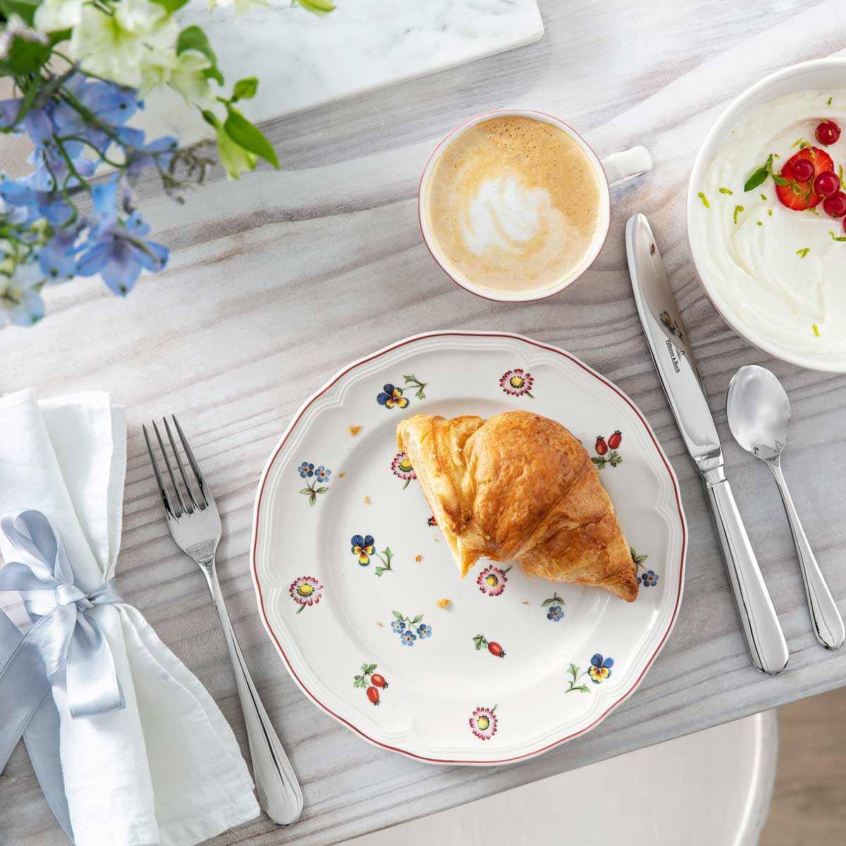 (未使用)Villeroy & Boch Petite Fleur 大中皿8枚組 Villeroy & Boch Petite Fleur 15cm Individual Bowl 1023953900