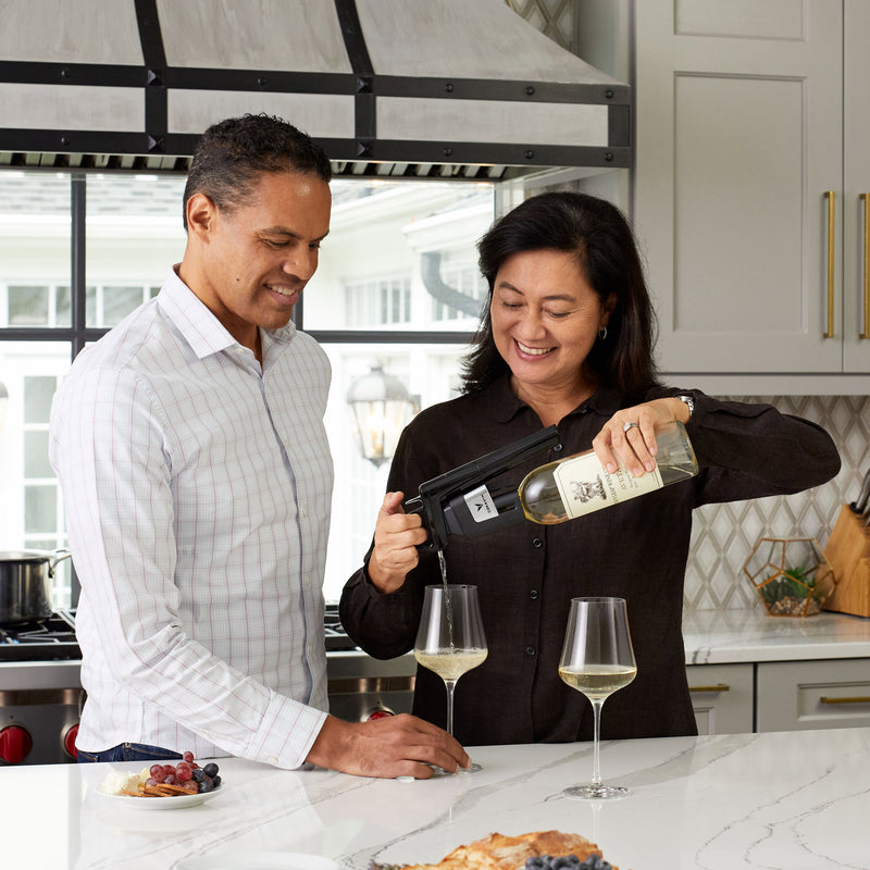Coravin Timeless Six+ Wine Preservation System, Piano Black