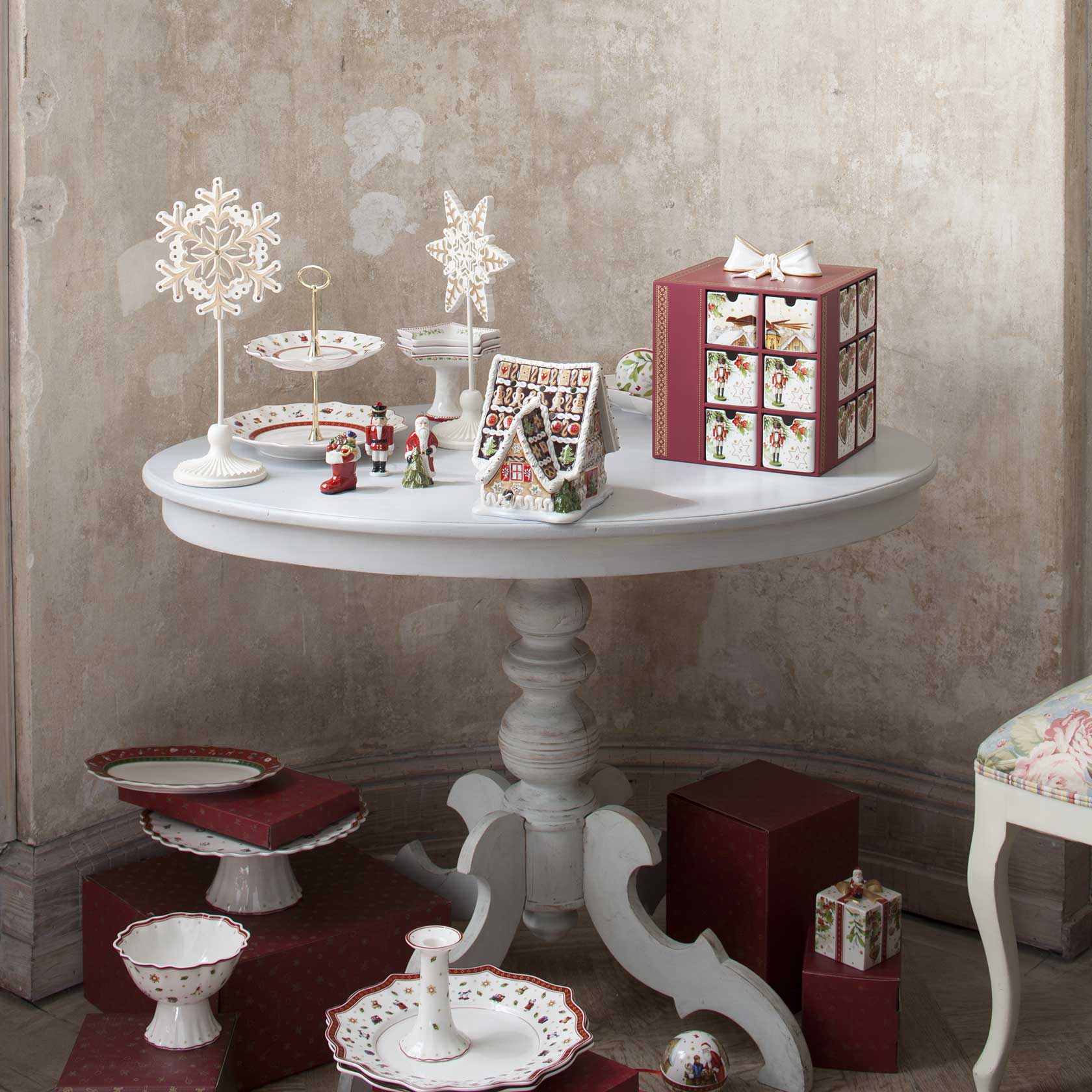 Villeroy & Boch Toy's Delight Cake Stand – David Shuttle Ltd