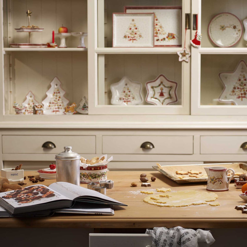 Villeroy & Boch Winter Bakery Delight Small Biscuit Jar
