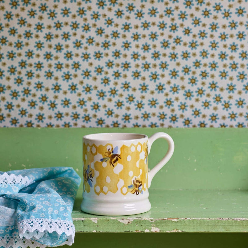 Emma Bridgewater Honey Bee 1/2 Pint Mug
#5