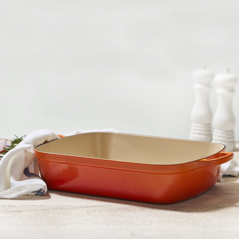 Le Creuset Signature Cast Iron Roaster 33cm Volcanic