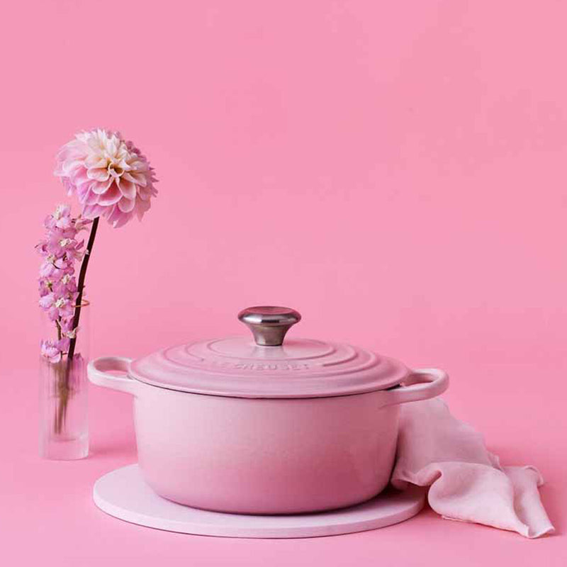 Le Creuset Signature Cast Iron Round Casserole 24cm Shell Pink