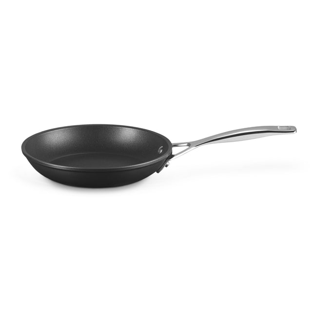 Le Creuset Toughened Non-Stick Shallow Frying Pan 20cm