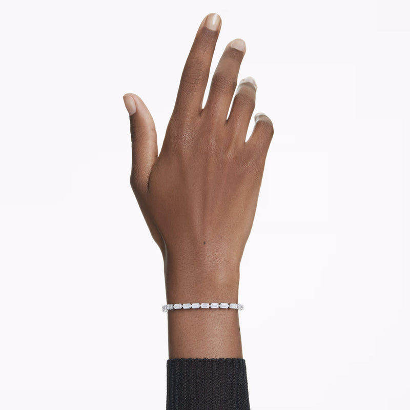 Swarovski Matrix Tennis bracelet, Baguette cut, White, Rhodium plated