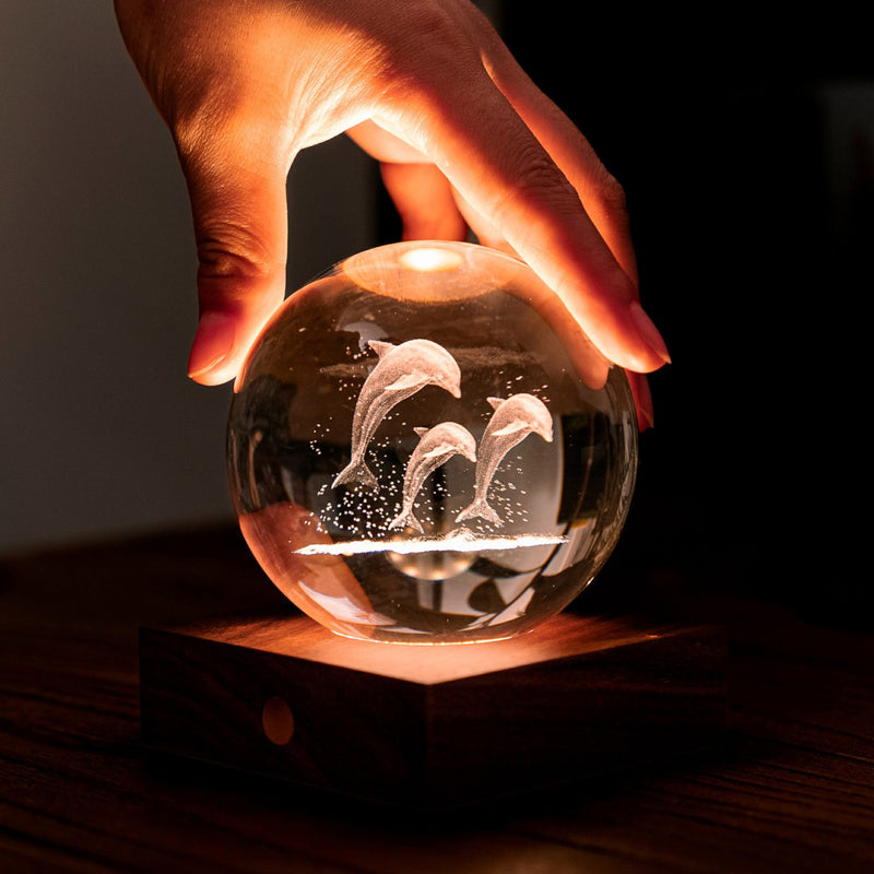 Gingko Amber Crystal Light, Jumping Dolphins