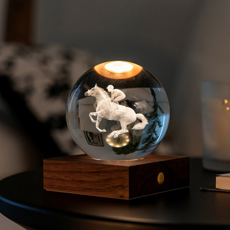Gingko Amber Crystal Light, Horse Racing