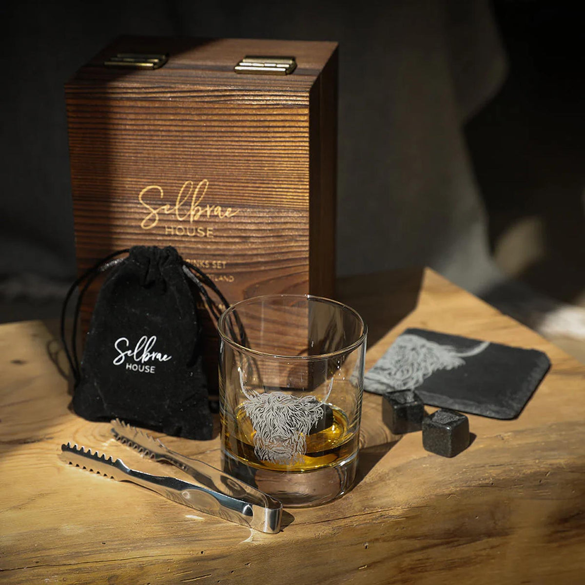 Selbrae House Highland Cow Highball Drinks Set – David Shuttle Ltd
