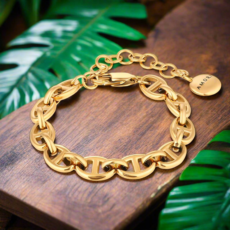 Amori Anchor Bracelet, Gold