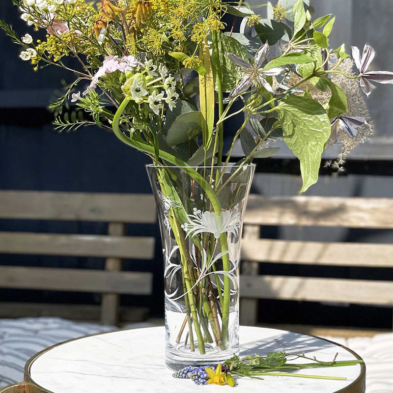 Royal Scot Bee and Honeysuckle Large Flared Vase
#4