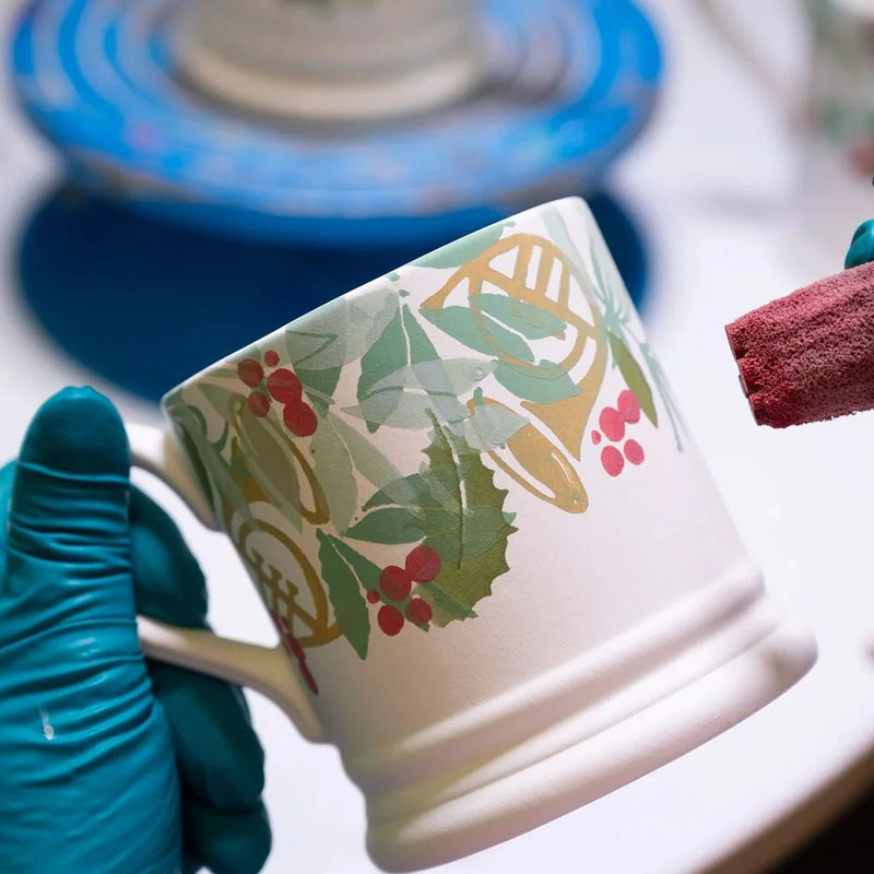 Emma Bridgewater Bring in The Green 1/2 Pint Mug
