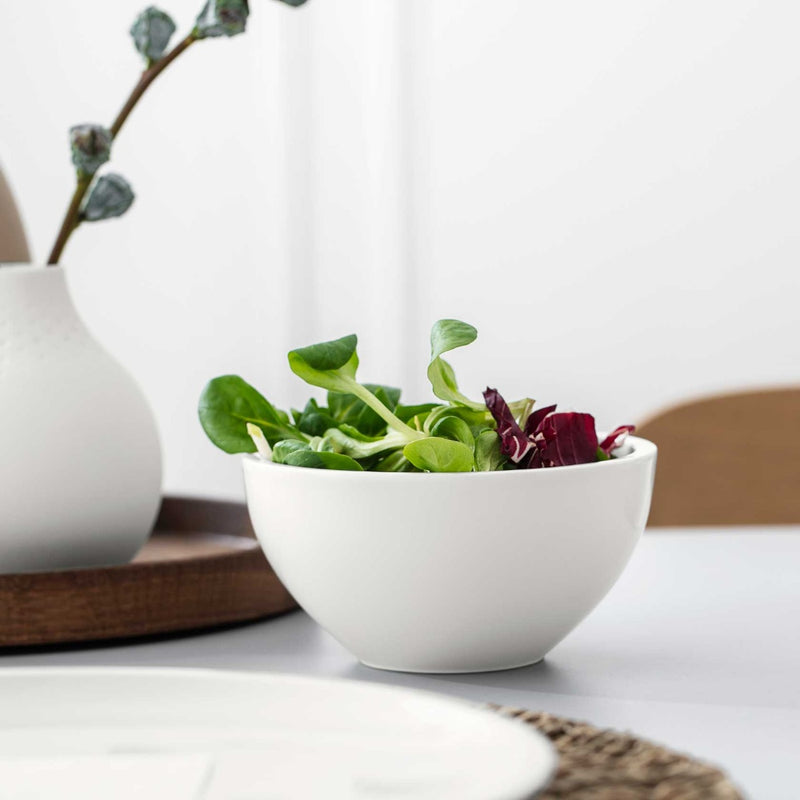 Villeroy & Boch Artesano Original Bowl filled with green salad