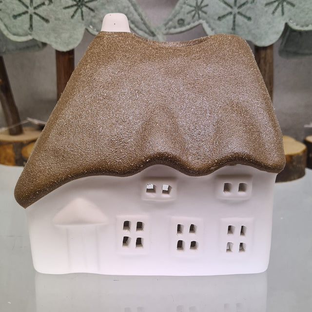 Glow by Welino Brown Thatched Cottage Candleholder, Large